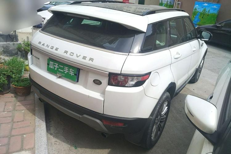 路虎 揽胜极光 2013款 2.0t 5门耀致版(进口)