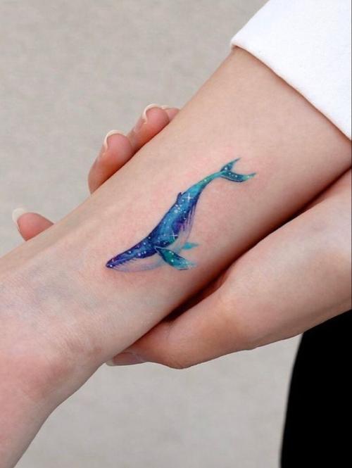 鲸鱼纹身图案分享_纹身_时代广场_美妆_彩妆
