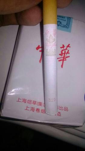 我家有两瓶泸州老窖,头曲,2009年的,已经6年了,当时买