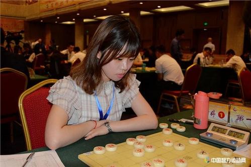 象棋一枝花梁妍婷