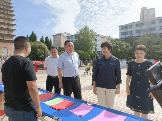 县委常委,宣传部长路建侠,县委常委,副县长王建云,县人大常委会副主任