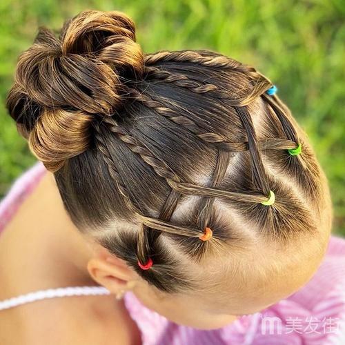 小女孩花式编发图片 18款给女儿扎头发图片