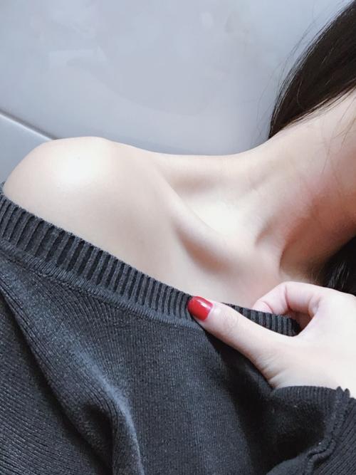 女生有很漂亮的锁骨是什么样的体验