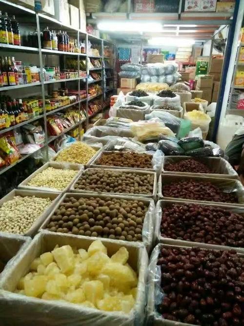 为了保证质量,在粮油,干货,土特产,禽蛋这几种产品上,我们认认真真