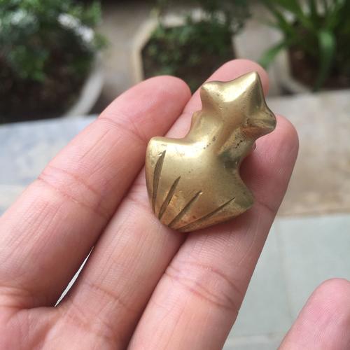 我家有一个唐朝金库的金蛙,不知如何出手!求鉴定