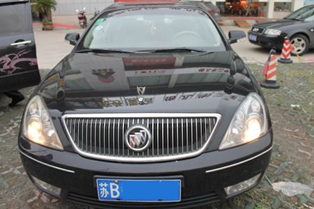 4 豪华导航版别克君威