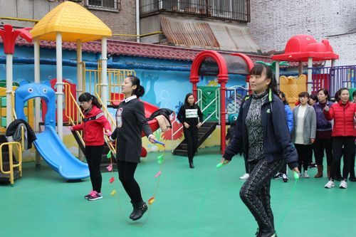 铜川市城关幼儿园开展"不怕寒冷,让青春永驻"跳绳团体