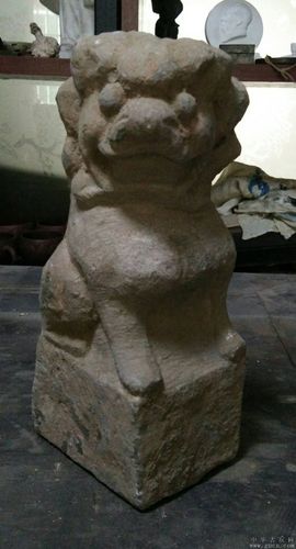 明代石狮子