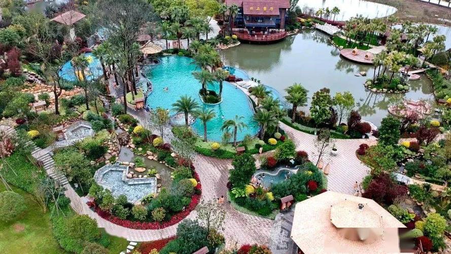 上犹天沐阳明温泉天沐阳明温泉度假小镇位于有"中国天然氧吧"之称的