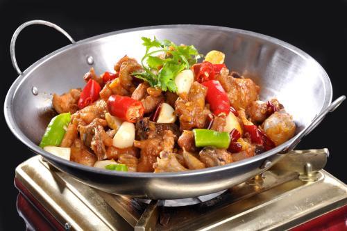 正宗学干锅技术先尝味道在学习