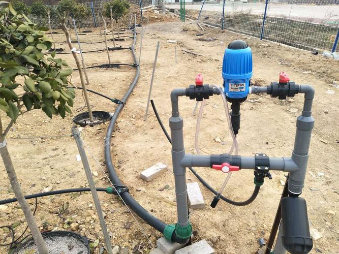 优惠供应2504自产比例式施肥器施肥泵加药器水动力比例泵