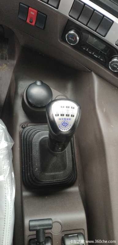 东风柳汽 乘龙h5重卡 430马力 6x4牵引车(lz4251h5db)28.