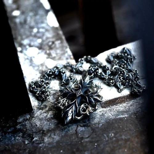 日本殿堂级银饰品牌bloody mary