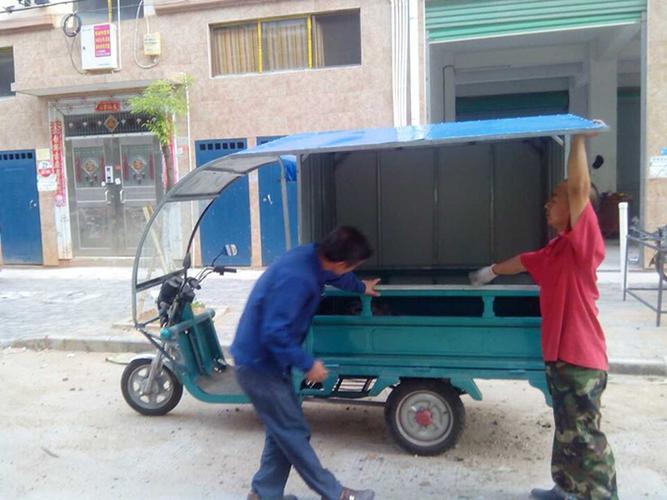 三轮车雨棚