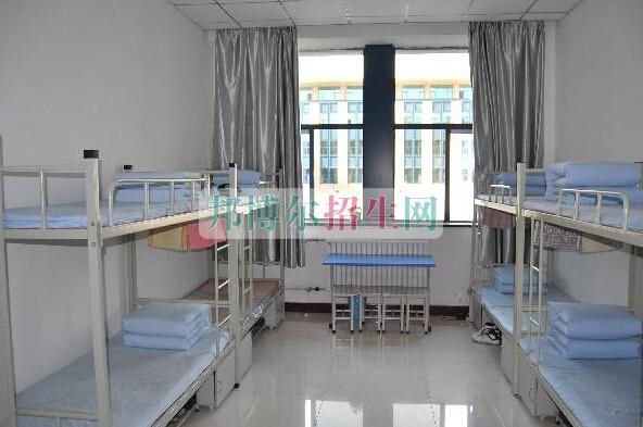 乌鲁木齐报考指南 / 正文 新疆现代职业技术学院宿舍条件 学院标准