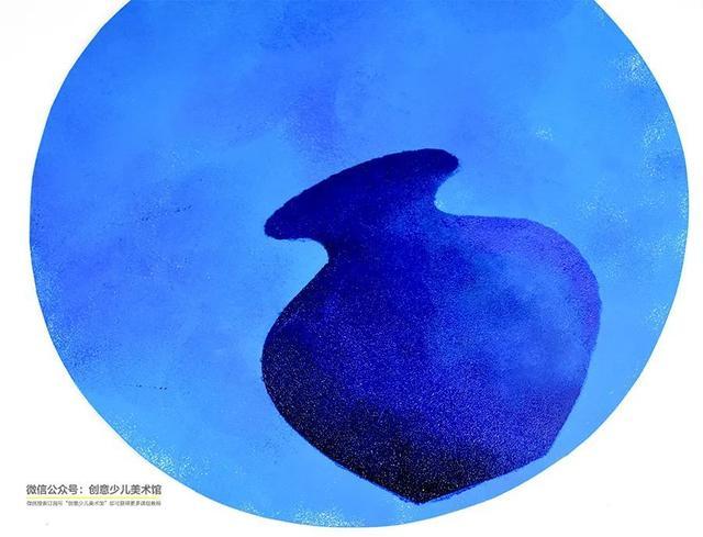 以印压的方式来表现画面背景的色彩 将卡纸放在画面背景中 用海绵印章