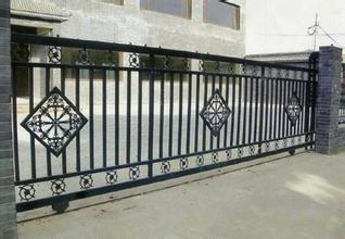 山东济南滑道铁艺门/平移式铁艺大门/推拉式铁艺大门加工安装厂