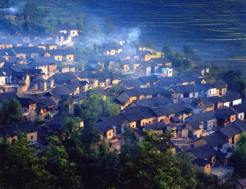 音乐欣赏:苗岭的早晨