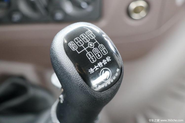 东风柳汽 乘龙h5系列 乘龙h5 400马力 6x4牵引车(国六)文章频道: 产品