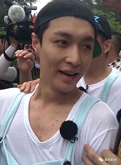 蔡徐坤刘昊然鹿晗张艺兴…这些著名帅哥的素颜有没有经受住考验?