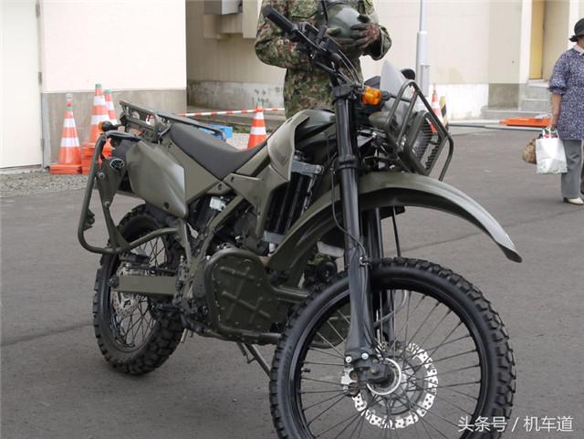 日本陆自川崎 klx250r军用摩托车