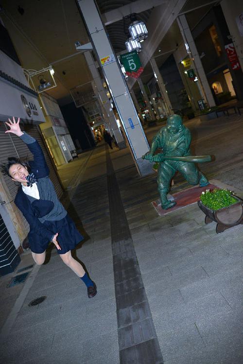 击打美少女屁屁大作战