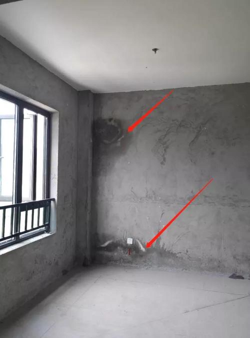 房产 正文 所以,业主如发现楼板或墙面发现裂缝,可以向质监站投诉,由