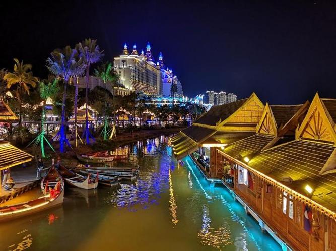 告庄西双景夜景随拍———湄公河61六国水上市场,分