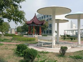 南昌市铁路第二中学