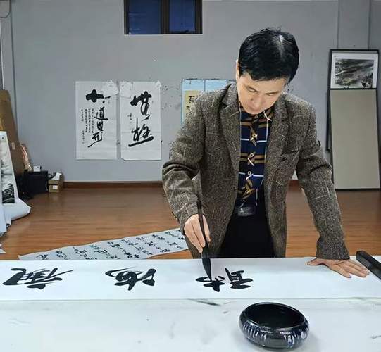 实力派书法家李献群2022春季北京传世水墨拍卖成交刷新个人记录