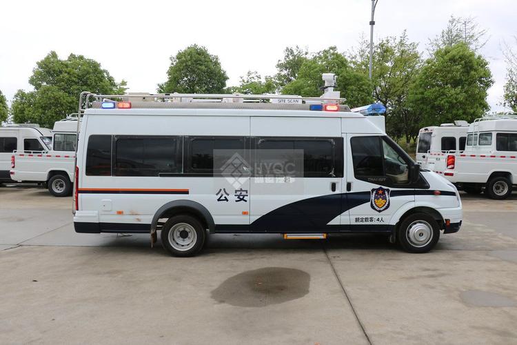 福特全顺加长轴无人机指挥车_警用车系列_江苏鸿运汽车科技
