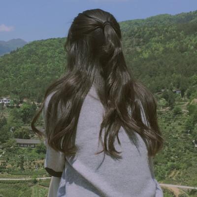 超霸气带字头像女生头像背影头像大全