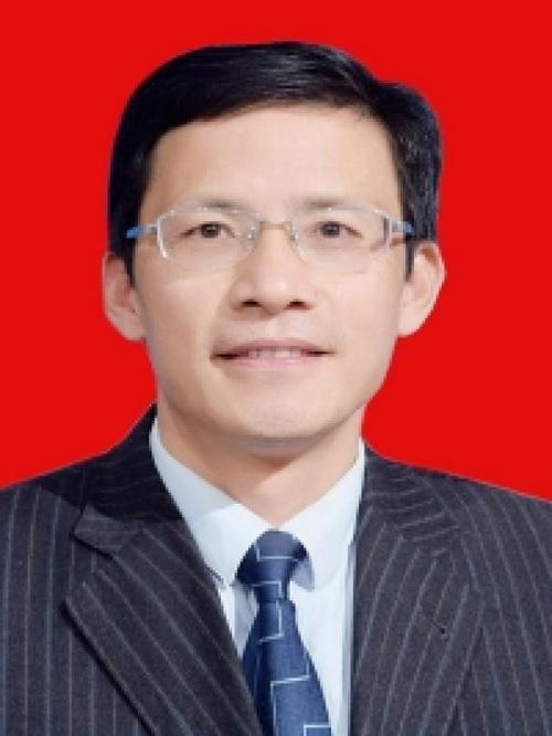 永新县政府-龙小飞同志简历