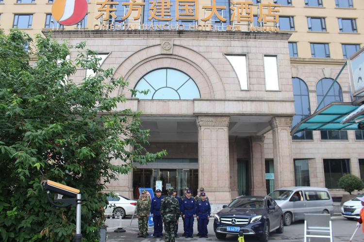 青年路中队深入军运会接待酒店东方建国大酒店开展熟悉演练