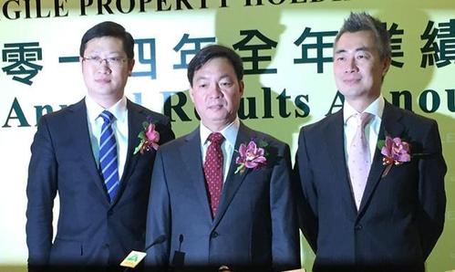 雅居乐一直被戏称为业内"皇族内阁"和为精诚的"兄弟连"