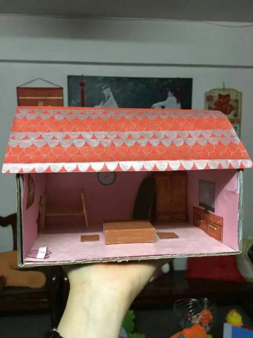 结合主题活动《我的家》,请小二家长们亲子制作"我的家",作品真是出乎