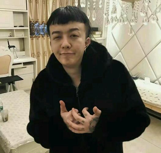 生活 日常 卖鱼的条子  快手条子 响当当的一号人物  在pk早些年间,不