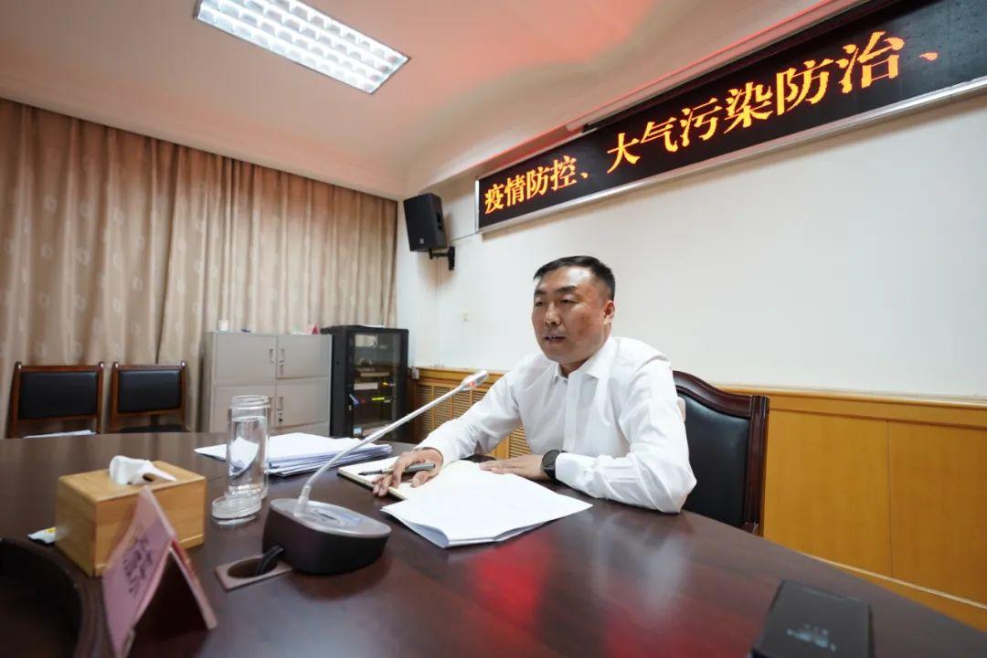 今天下午,巨鹿县委书记杨振东调度三项重点工作