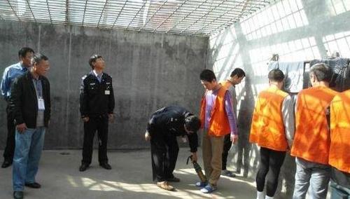 在看守所的生活是怎么样的?你肯定想不到,会有多苦!