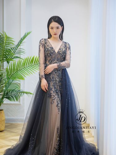 婚礼 礼服_礼服_婚礼_薄纱_纱裙_贴身_亮片_婚嫁_婚礼