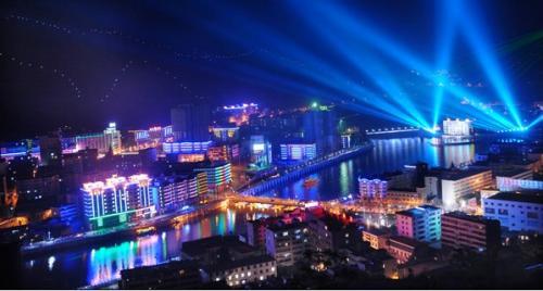 凤县凤凰湖景区 地址:宝鸡市凤县中心地带