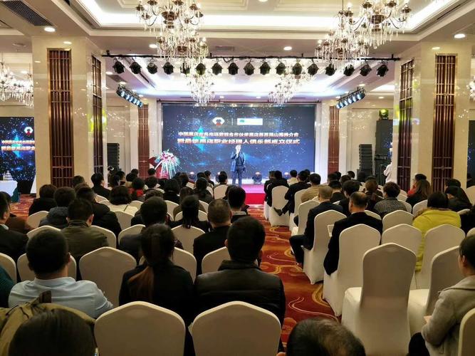 当前已有超过100万家企业用户在日常线下会议中使用酒店哥哥,一站式