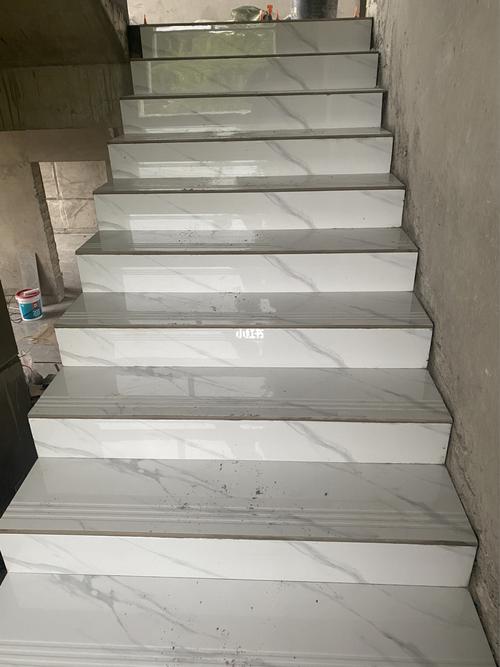 楼梯瓷砖_瓷砖_装修_装修日常_家居家装_装修
