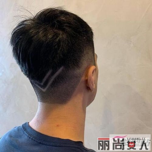 男士头发刻痕图案大全简单 绅士性格刻与众不同颠覆你