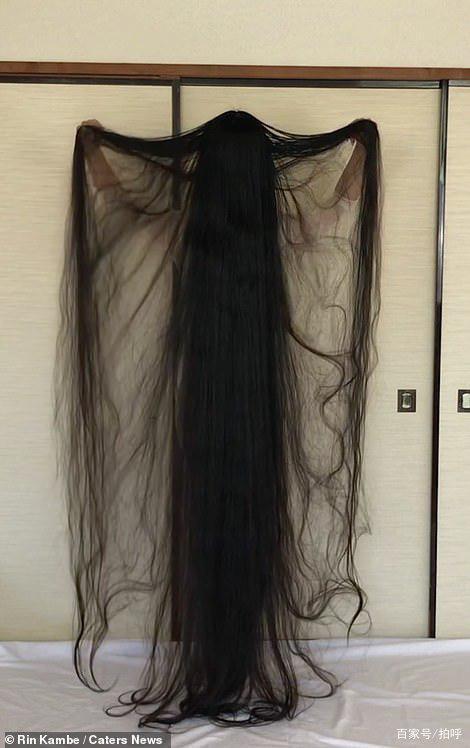 日本长发公主15年没剪头发,头发拖地,简直现实版贞子