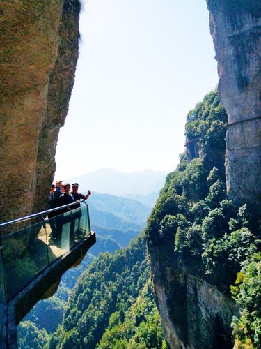 重走永嘉小若岩崖下库