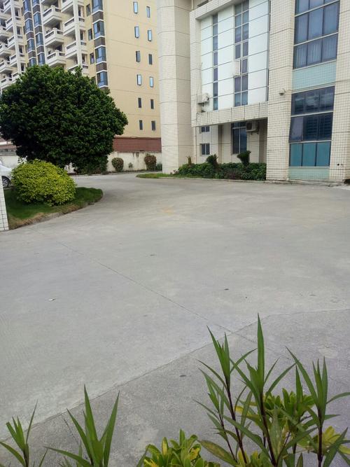 福建省泉州市晋江市思进路靠近西滨镇文体活动中心