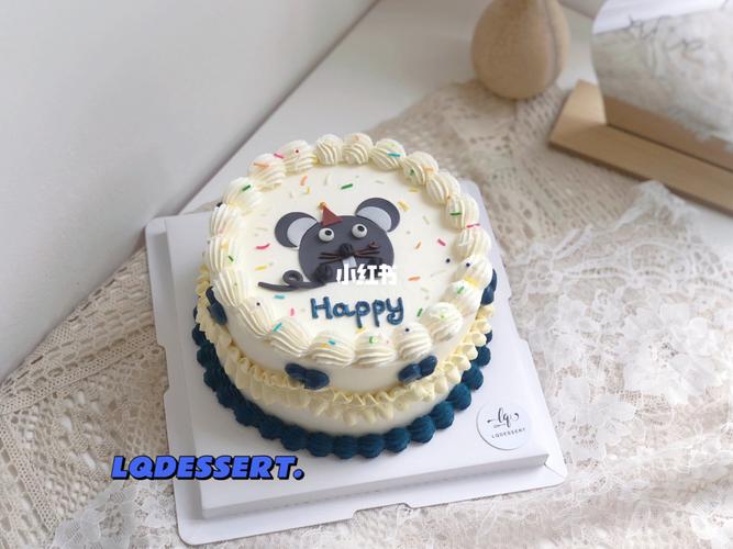 小老鼠主题蛋糕_蛋糕_甜品_美食_下午茶_复古_烘焙_生日蛋糕_美食
