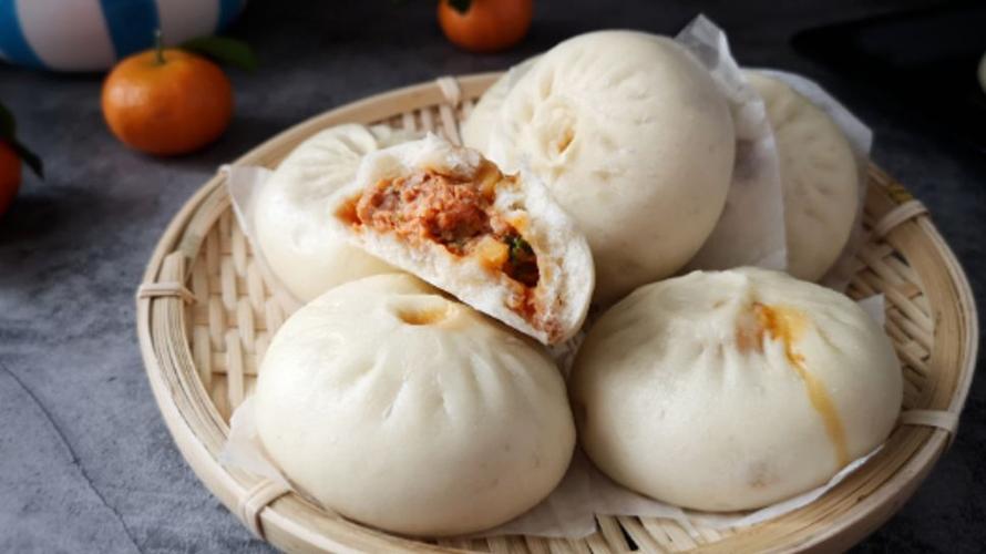 猪肉大葱馅包子