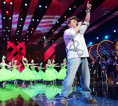 全国名嘴k歌夜火爆上演 主持人刘刚完胜沈凌